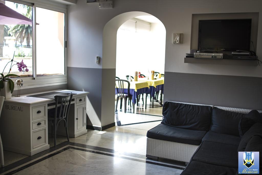 Hotel Mimosa 스포토르노 외부 사진